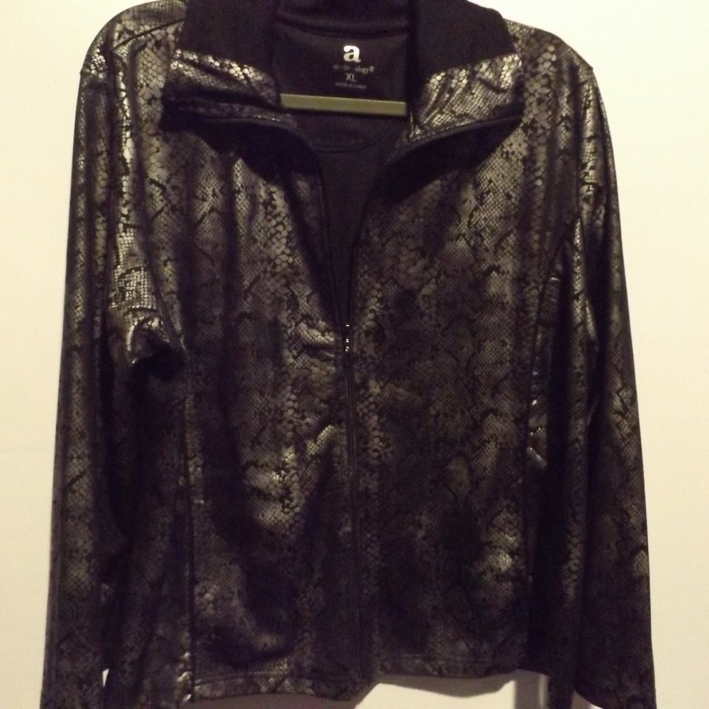 ACTIVOLOGY Reptile Print Jacket